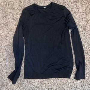 Lululemon Black Long Sleeve Swiftly Tech